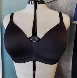 Like New Auden Wirefree Bra 38D